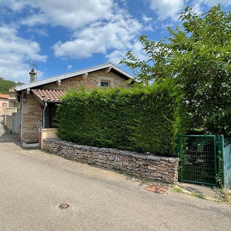 Maison Au Pied De La Roche Solutré-Pouilly Kültér fotó