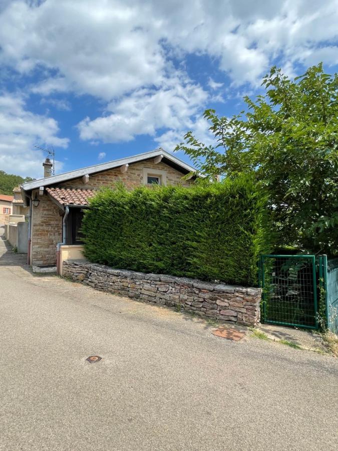 Maison Au Pied De La Roche Solutré-Pouilly Kültér fotó